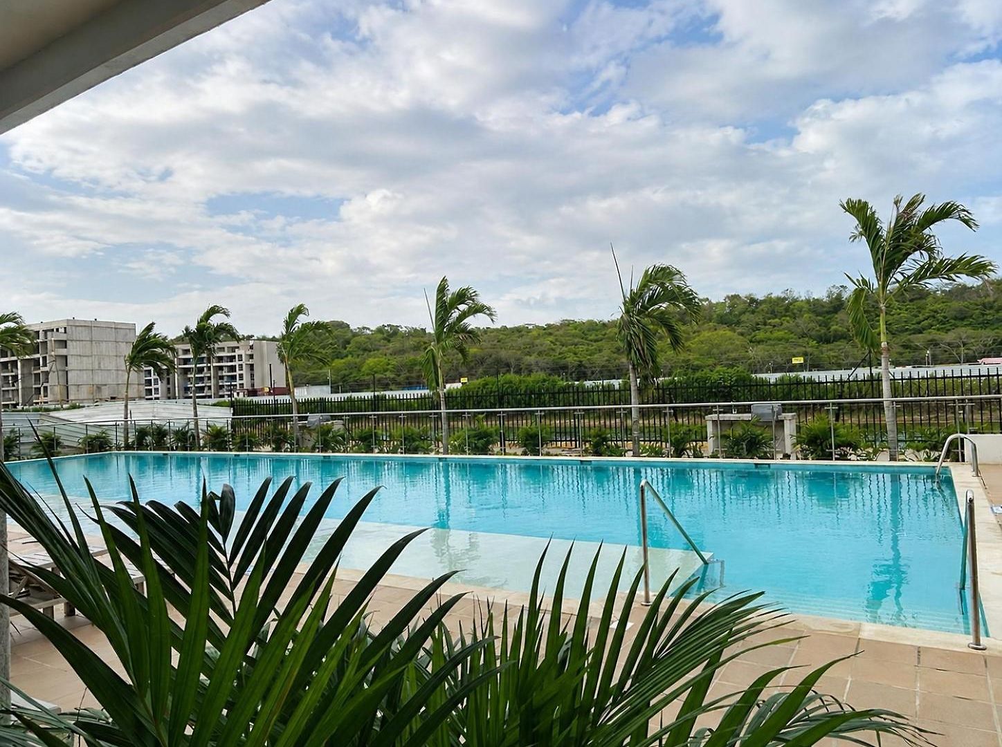 The Serena Luxury Br And Office Near The Cartagena